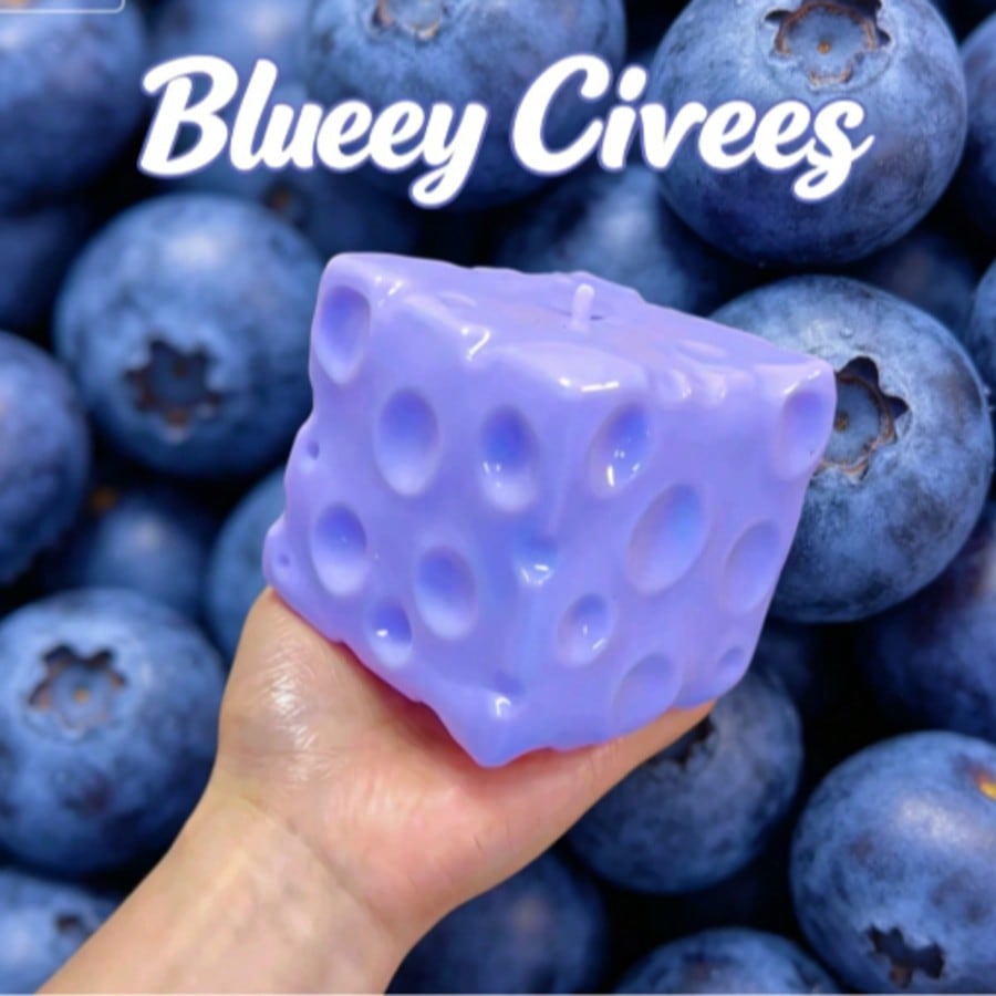 New Blueberry Color Cheese Squ - огляд і ціна Food & Snacks Pdf