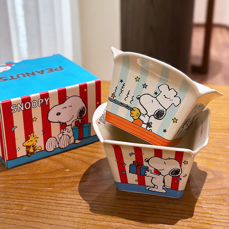 Snoopy Co-Branded Ceramic Popc - огляд і ціна Food Snacks Brands